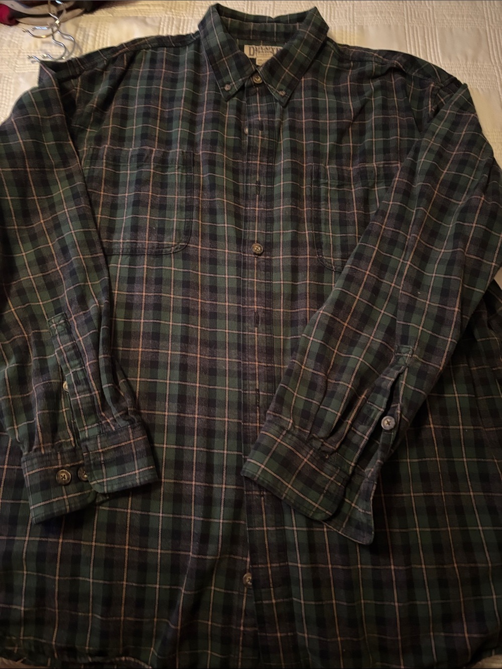 Men's Duluth Trading Co Green Plaid Button-Down Shirt
